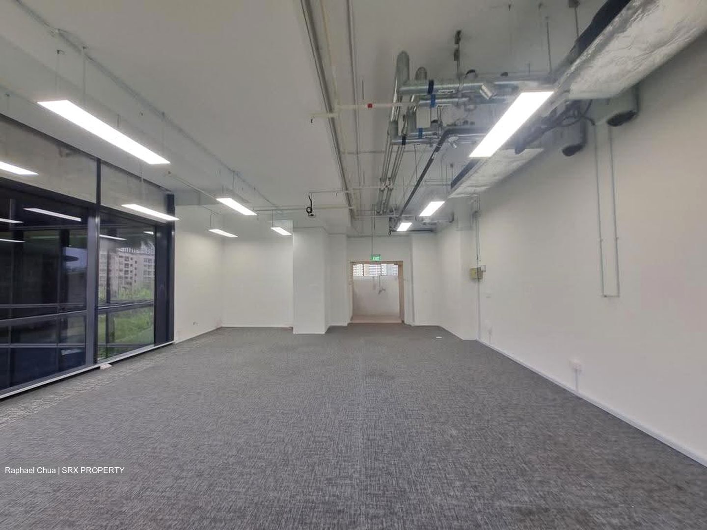 Woods Square (D25), Office #612428471